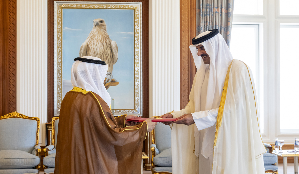 H.H. the Amir welcomes new UAE, Nigeria ambassadors at the Amiri Diwan